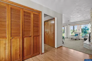 36765 Glaser Dr, Scio, OR 97374 - Photo 2