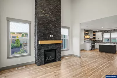 1375 Titan Dr NW, Salem, OR 97304 - Photo 6