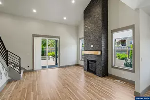 1375 Titan Dr NW, Salem, OR 97304 - Photo 8