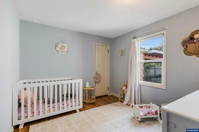 1895 20th St NE, Salem, OR 97301 - Photo 28