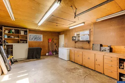 1895 20th St NE, Salem, OR 97301 - Photo 40