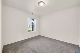 578 SE Lines St, Dallas, OR 97338 - Photo 18