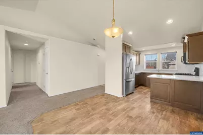 578 SE Lines St, Dallas, OR 97338 - Photo 4