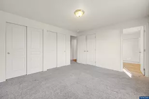 578 SE Lines St, Dallas, OR 97338 - Photo 16