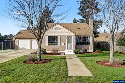 2243 32nd Av NE, Salem, OR 97301 - Photo 1