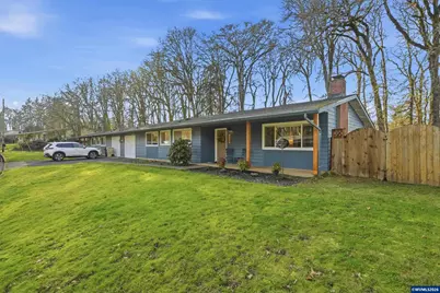 241 NE Azalea Dr, Corvallis, OR 97330 - Photo 2