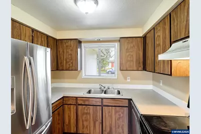 1106 Royalty Dr NE, Salem, OR 97301 - Photo 12