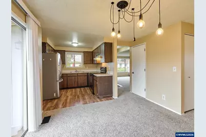 1106 Royalty Dr NE, Salem, OR 97301 - Photo 10