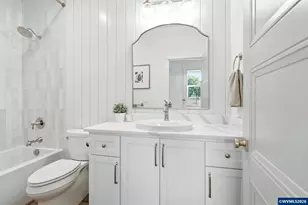 2049 SE Arrowwood Ave, Dallas, OR 97338 - Photo 28