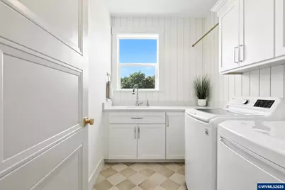 2049 SE Arrowwood Av, Dallas, OR 97338 - Photo 30