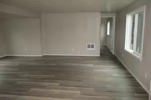 176 47th Ave NE, Salem, OR 97301 - Photo 14