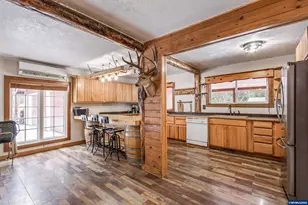 52531 Lost Ponderosa Rd, La Pine, OR 97739 - Photo 6