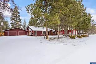 52531 Lost Ponderosa Rd, La Pine, OR 97739 - Photo 2