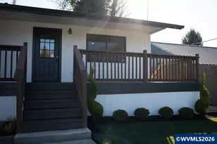 4454 York Ave NE, Salem, OR 97305 - Photo 2