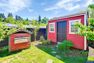 318 Koons St, Silverton, OR 97381 - Photo 40