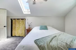 318 Koons St, Silverton, OR 97381 - Photo 34