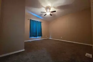 905 Mountain View Dr, Sweet Home, OR 97386 - Photo 16