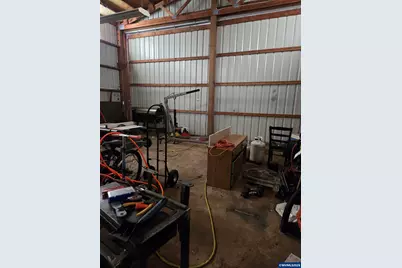 905 Mountain View Dr, Sweet Home, OR 97386 - Photo 24