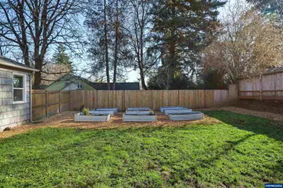 550 Madrona Av S, Salem, OR 97302 - Photo 22