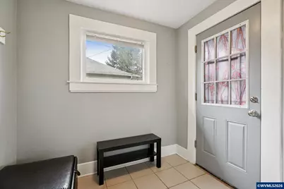 1051 SW Ellis St, Dallas, OR 97338 - Photo 6