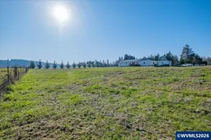 2020 SW Fairview Ave, Dallas, OR 97338 - Photo 36