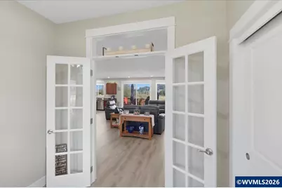 2020 SW Fairview Av, Dallas, OR 97338 - Photo 6