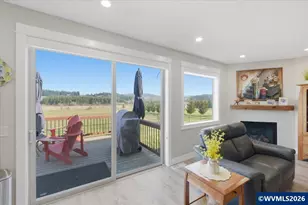 2020 SW Fairview Ave, Dallas, OR 97338 - Photo 10