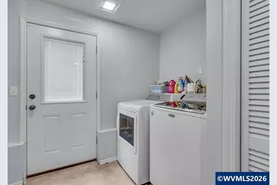 3893 SW 4th St, Gresham, OR 97030 - Photo 36