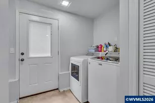 3893 SW 4th St, Gresham, OR 97030 - Photo 36