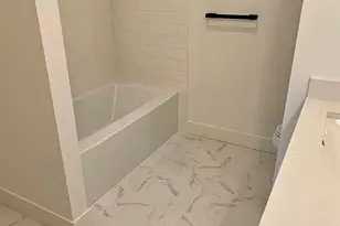 Model B Ballyntyne Rd, Salem, OR 97302 - Photo 14