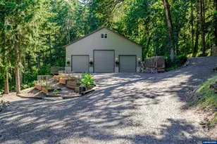 37676 Kathleen Ct, Lebanon, OR 97386 - Photo 4