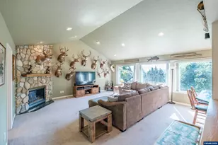 37676 Kathleen Ct, Lebanon, OR 97386 - Photo 20