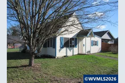 1308 SW 8th St, Dallas, OR 97338 - Photo 2