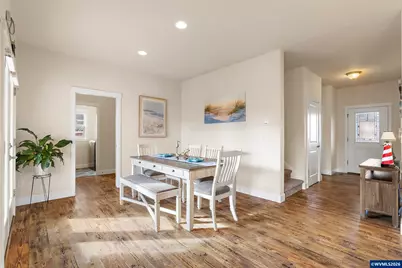 1663 SE Academy St, Dallas, OR 97338 - Photo 14