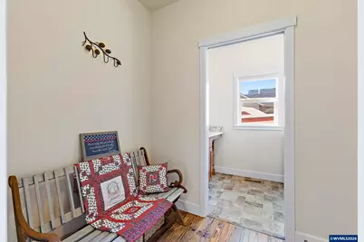 1663 SE Academy St, Dallas, OR 97338 - Photo 16