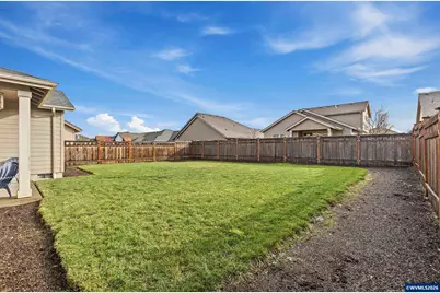 1663 SE Academy St, Dallas, OR 97338 - Photo 34