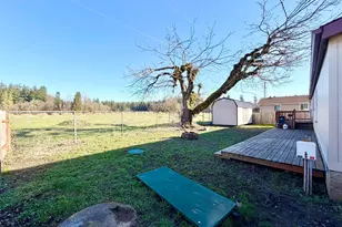 1863 Inland Way, Springfield, OR 97477 - Photo 36