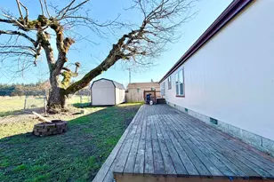 1863 Inland Way, Springfield, OR 97477 - Photo 34