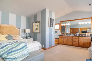 380 Pearl St, Lincoln Beach, OR 97388 - Photo 34