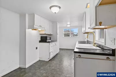 2752 NW Coolidge Wy, Corvallis, OR 97330 - Photo 12