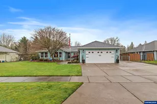 1468 E Burnett St, Stayton, OR 97383 - Photo 2