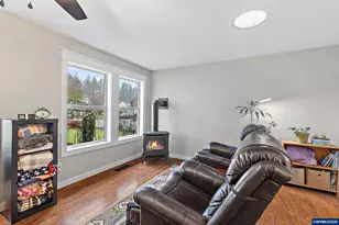 1468 E Burnett St, Stayton, OR 97383 - Photo 10