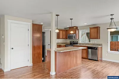 1542 Barnes Av SE, Salem, OR 97306 - Photo 8