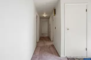 3373 Rawlins Ave NE, Salem, OR 97301 - Photo 26