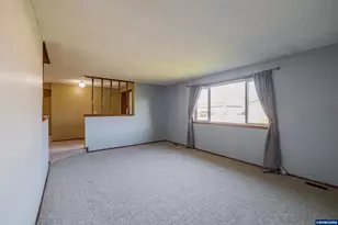 6555 McLeod Ln NE, Keizer, OR 97303 - Photo 6