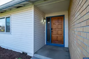 6555 McLeod Ln NE, Keizer, OR 97303 - Photo 4