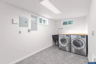 1093 Icel (A - B) Ct NE, Salem, OR 97301 - Photo 38