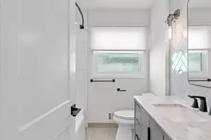 1093 Icel (A - B) Ct NE, Salem, OR 97301 - Photo 20