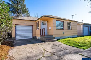 672 Catterlin Ave. NE, Salem, OR 97301 - Photo 1