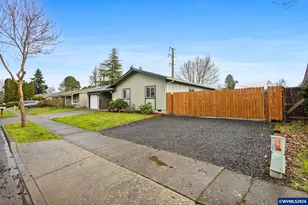 4776 Marshall Ave, Eugene, OR 97402 - Photo 4